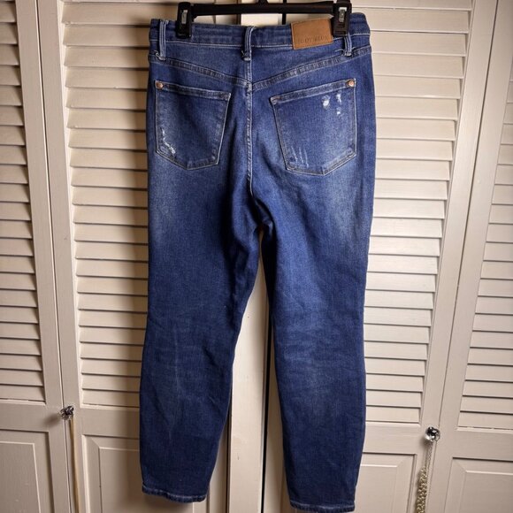 Judy Blue Size 29 Distressed High-Waisted Medium Wash Denim Jeans Stretchy comfy - Picture 4 of 9